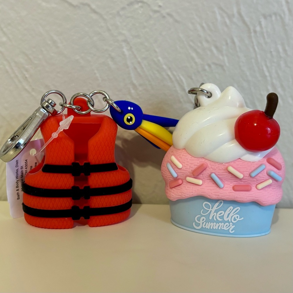 Bath & Body Works Summer 2026 Pocketbac Sanitizer Holders